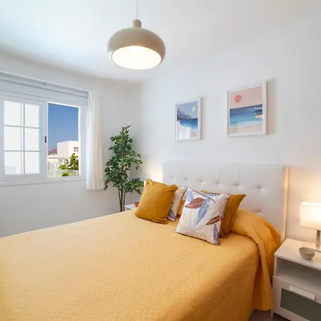 Ocean Wave - Sea Views - Free Private Heated Pool Βίλα