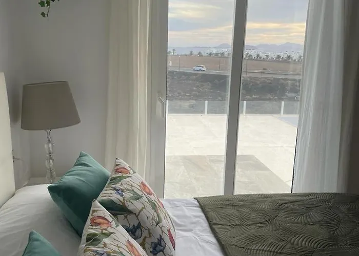 Ocean Wave - Sea Views - Free Private Heated Pool 빌라 *