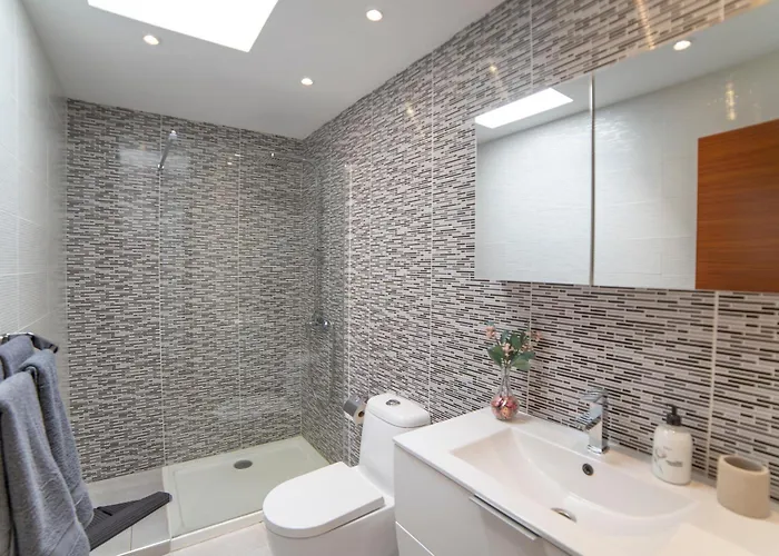 Ocean Wave - Sea Views - Free Private Heated Pool * 플라야블랑카