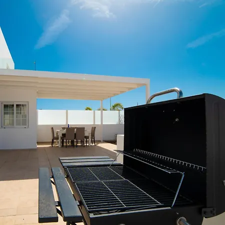 Ocean Wave - Sea Views - Private Pool *