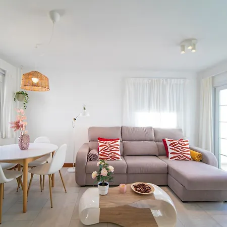 Ocean Wave - Sea Views - Free Private Heated Pool 普拉亚布兰卡